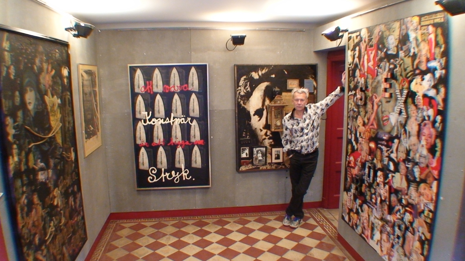 TD with his art in the exhibition Apart in Malmö Sweden